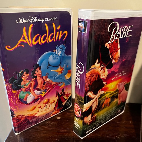 Lot of Ten (10) Disney VHS Tape Rated with Three (3) New Sealed Rated G & One PG - Picture 6 of 8